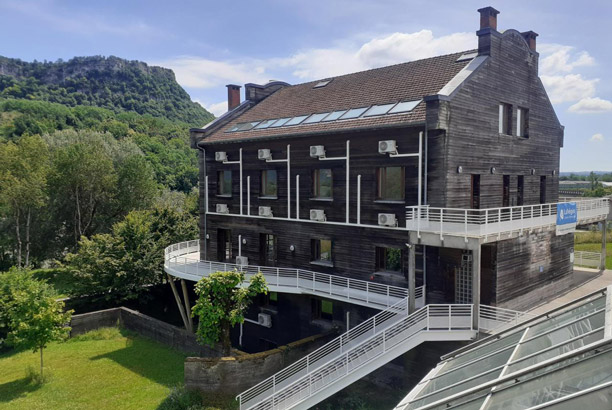 Vacances-passion - La Maison des Isles - Brégnier-Cordon - Ain