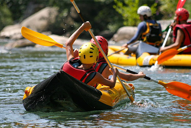 Vacances pour tous - colonies de vacances  - Meyras - Ardèche aventure