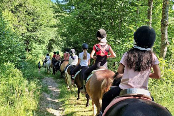 Vacances pour tous - colonies de vacances  - Saint-Front - Cap full équit'