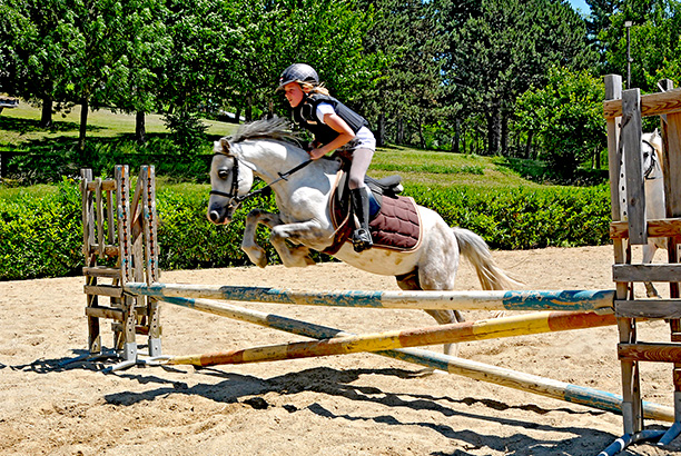 Vacances-passion - Centre équestre Cheval Bugey - Ceyzériat - Ain