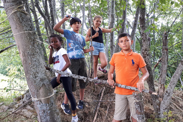 Vacances pour tous - colonies de vacances  - Saint-Barthélemy-Grozon - Les petits apprentis de Merlin