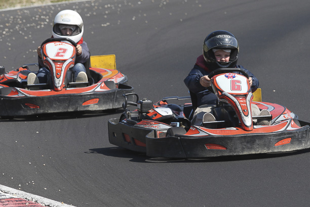 Vacances pour tous - colonies de vacances  - Omps - Karting camp