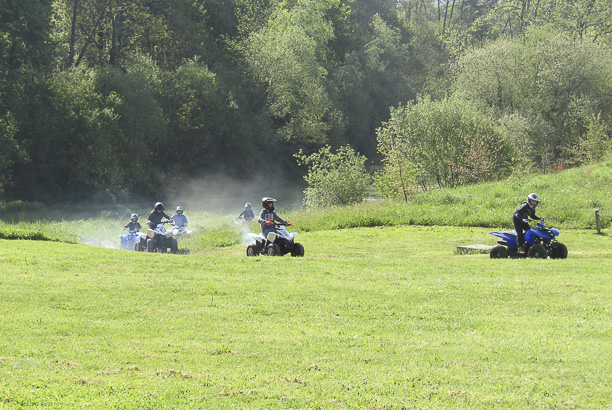 Vacances pour tous - colonies de vacances  - Cassen - Quad sensations