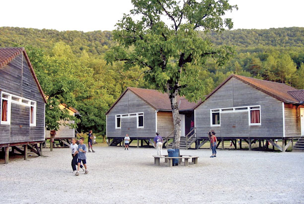 Vacances-passion - Base de plein air de Mézels - Vayrac - Lot