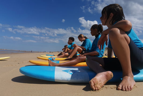 Vacances pour tous - colonies de vacances  - Taussat - Surf entre océan et dune