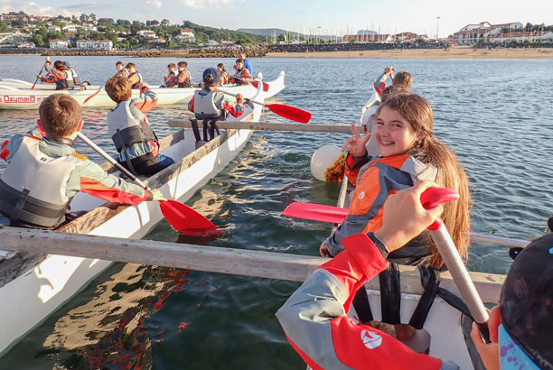 Vacances pour tous - colonies de vacances  - Saint-Jean-de-Luz - Maxi glisse et maxi fun