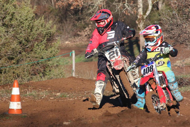 Vacances pour tous - colonies de vacances  - Villefranche-de-Rouergue - Colo moto, silence on roule ! Vacances pour tous - colonies de vacances  - Villefranche-de-Rouergue - Colo moto, silence on roule !